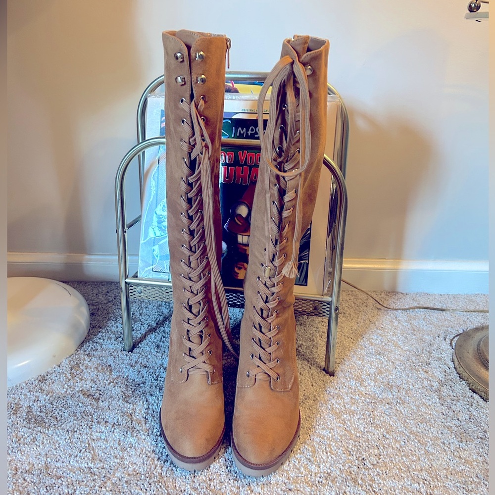 JLO JENNIFER LOPEZ Lakel boots.